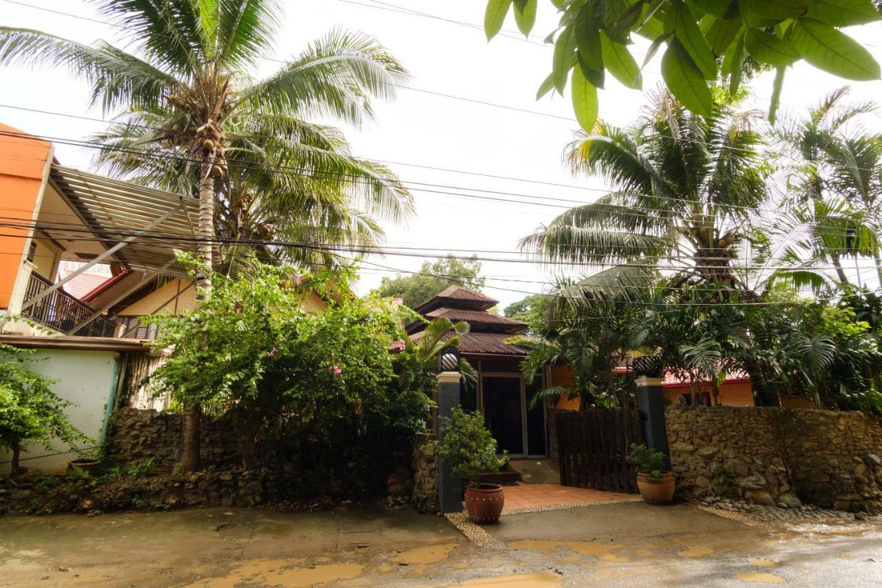 Oyo 621 De Loro Inn Puerto Princesa Екстериор снимка